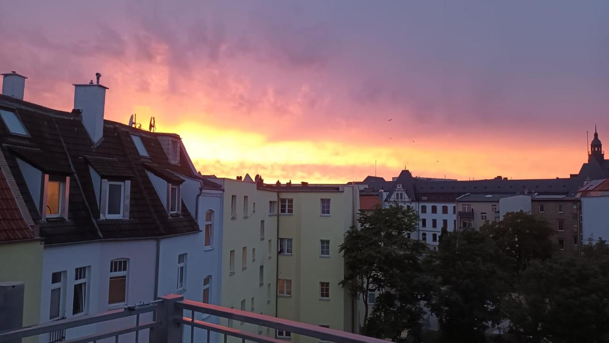 Ueber Den Daechern Von Halle Halle  외부 사진